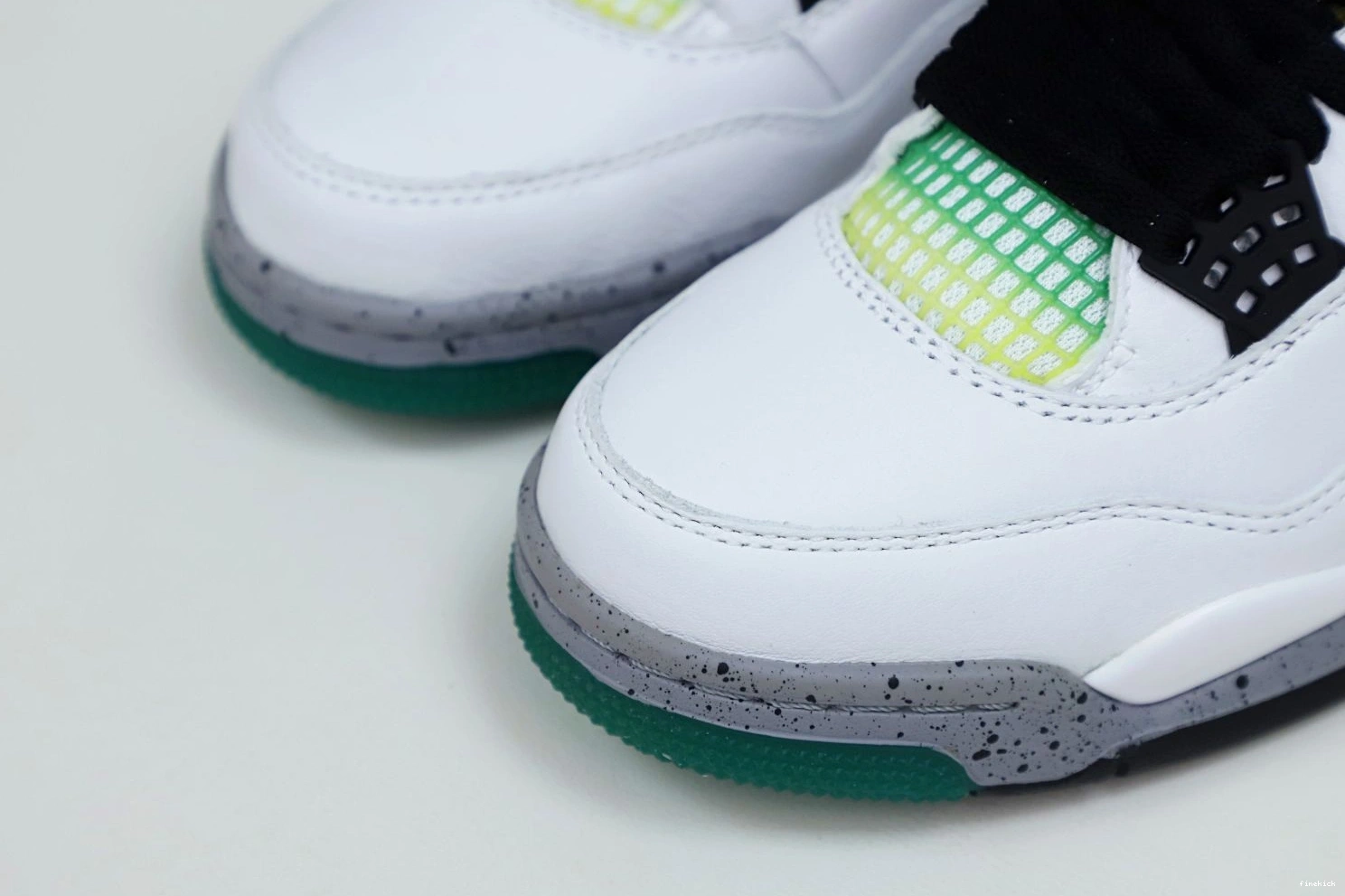 AIR RETRO 4 'RAST WMNS JORDAN 0219